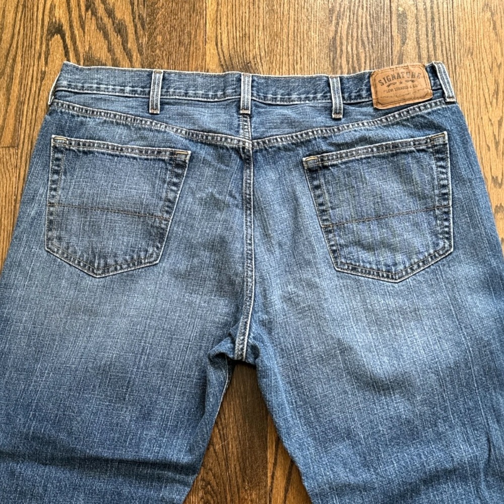 Signature Levi Strauss Mens‎ Relaxed Fit Jeans Blue Denim W42 L32 - Picture 8 of 9